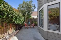 property thumnail