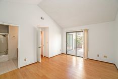 property thumnail