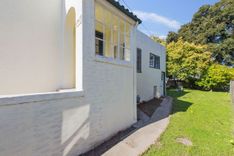 property thumnail