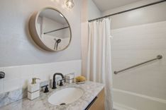 property thumnail