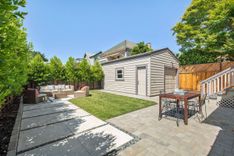 property thumnail