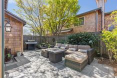 property thumnail