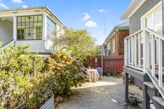 property thumnail