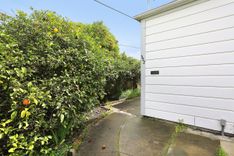 property thumnail