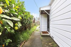 property thumnail