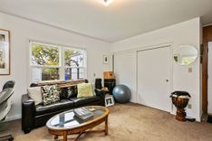 property thumnail