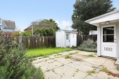 property thumnail
