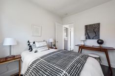 property thumnail