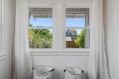 property thumnail