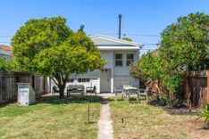 property thumnail