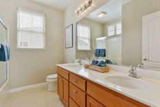 property thumnail