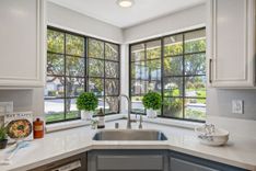 property thumnail