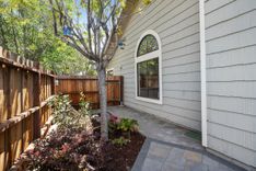 property thumnail