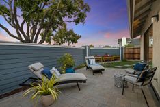 property thumnail