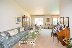 property thumnail