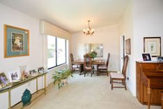 property thumnail