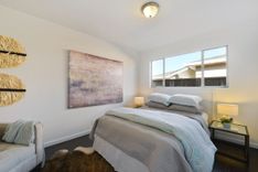 property thumnail