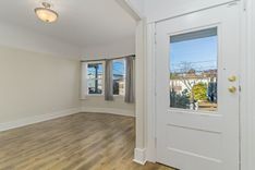 property thumnail