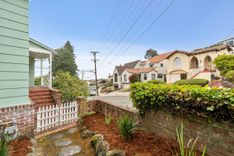 property thumnail