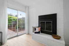 property thumnail