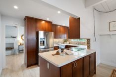 property thumnail