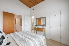 property thumnail