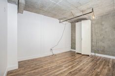 property thumnail