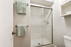 property thumnail