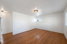 property thumnail