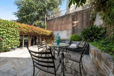 property thumnail
