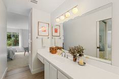 property thumnail