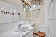 property thumnail